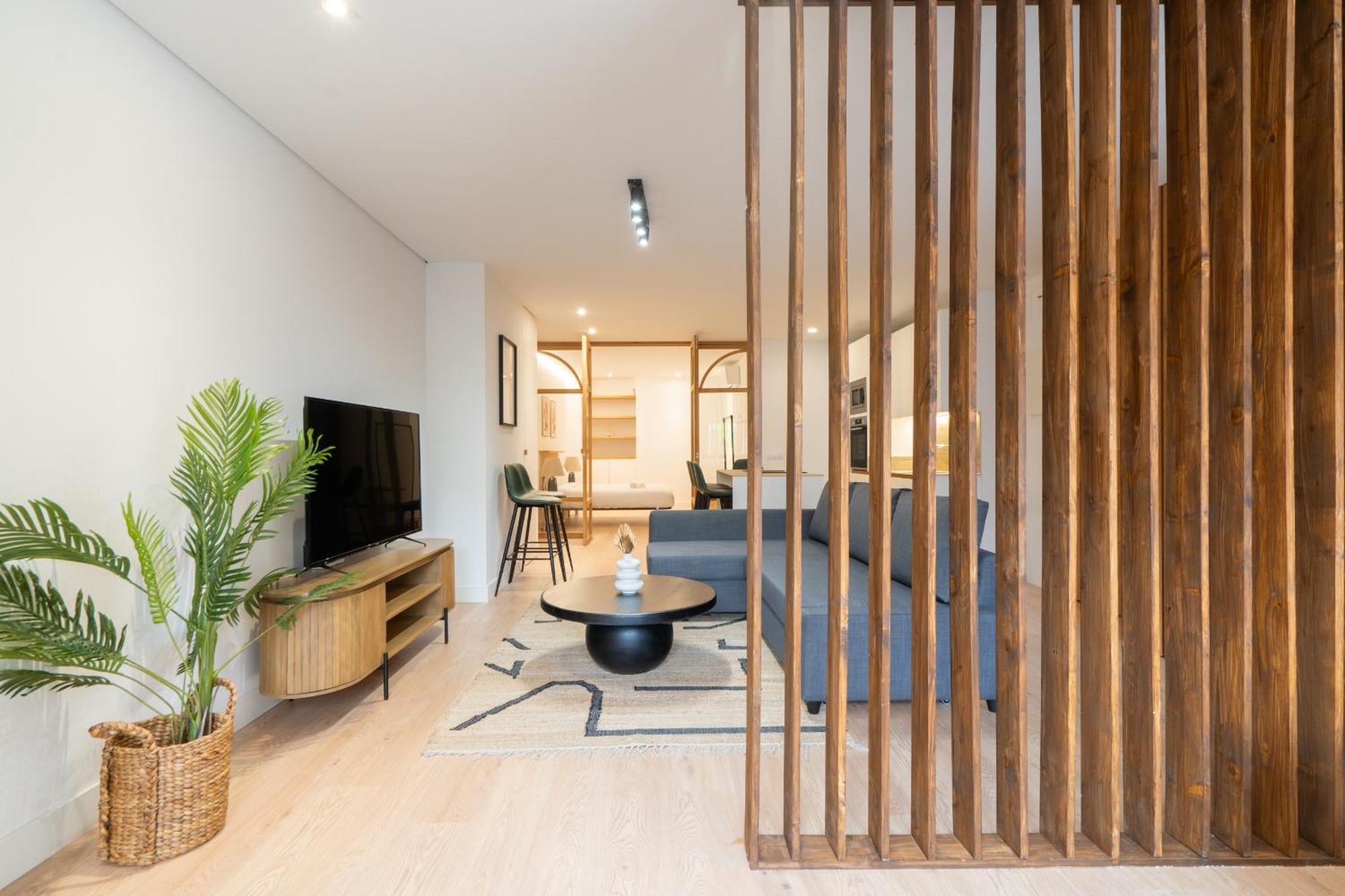 Apartamento Reformado De Lujo En Gran Via Apartment Madrid Exterior foto