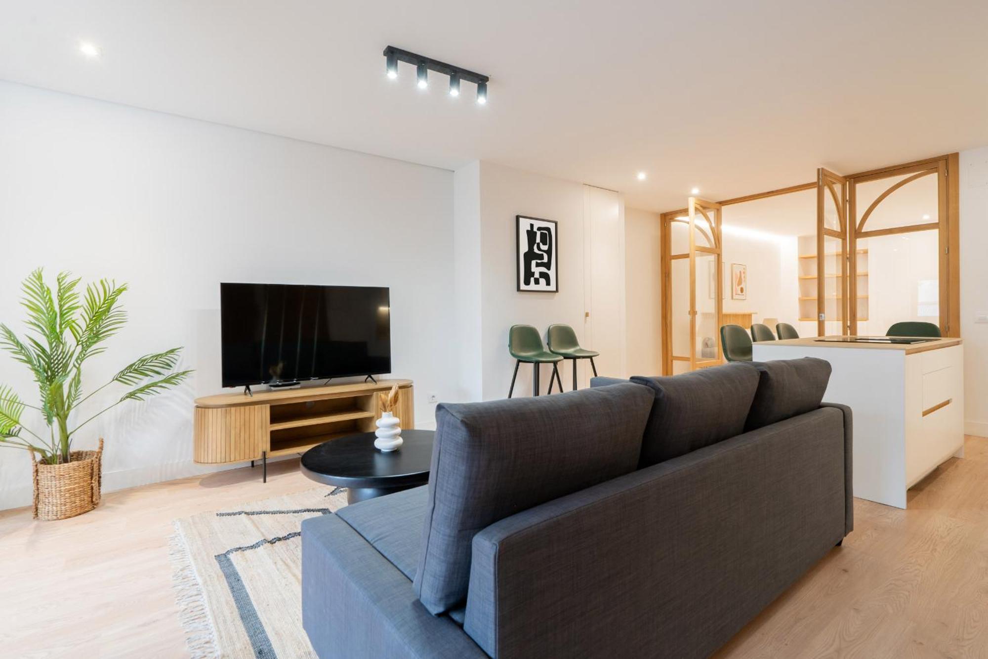Apartamento Reformado De Lujo En Gran Via Apartment Madrid Exterior foto